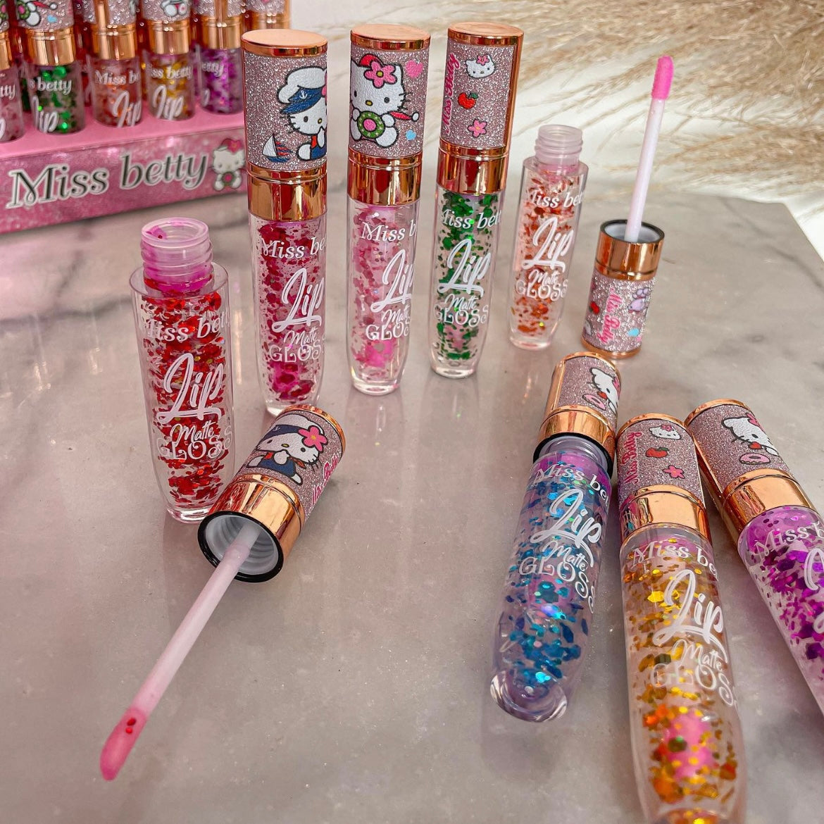 Hello Kitty Magic lip gloss