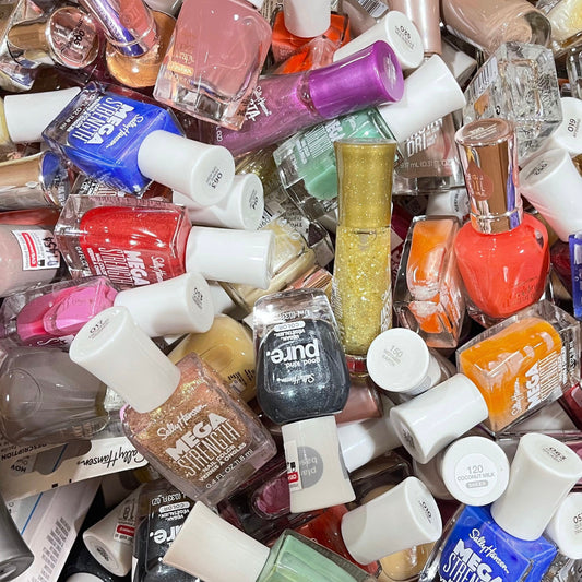 5 Pcs Nail Polish Assorted ( Sally Hansen, OPI, Essie, Maybelline, L’Oréal and more)