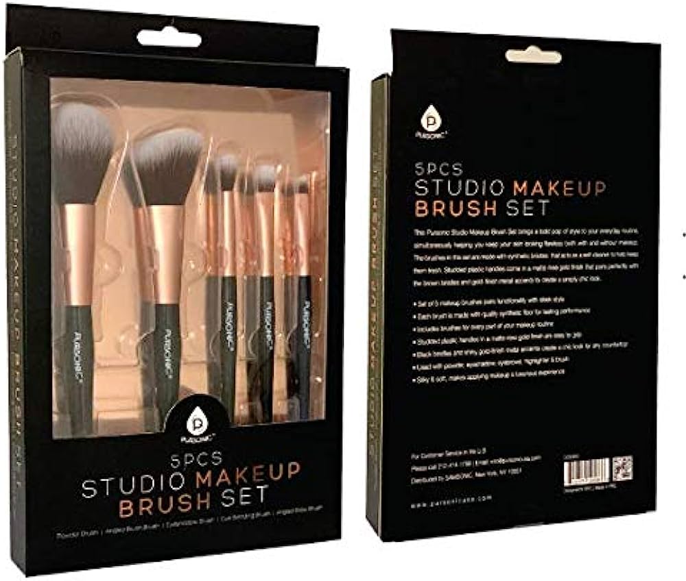 STUDIO Selection makeup brushes