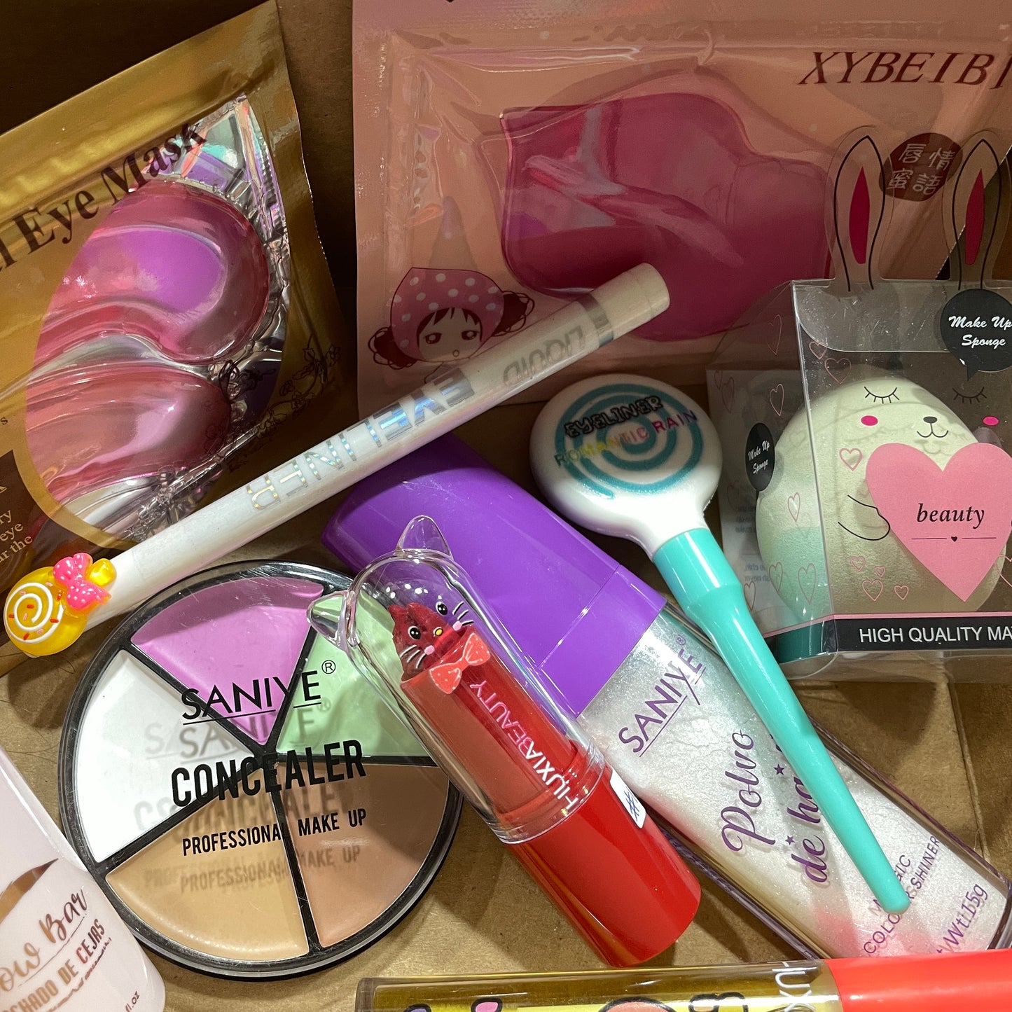 Lucky Scoop Makeup, Lipgloss and Accessories (Assorted)